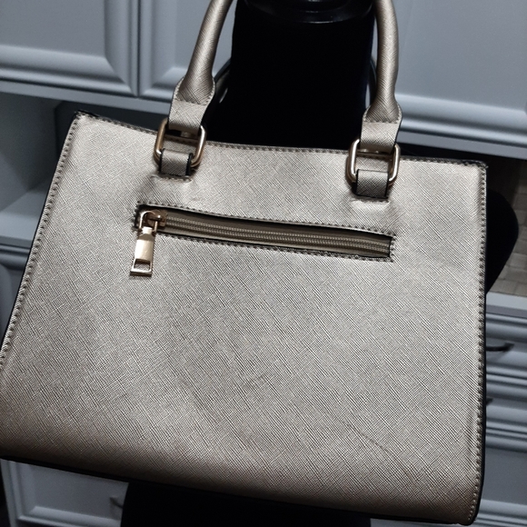 Purse - Picture 3 of 7